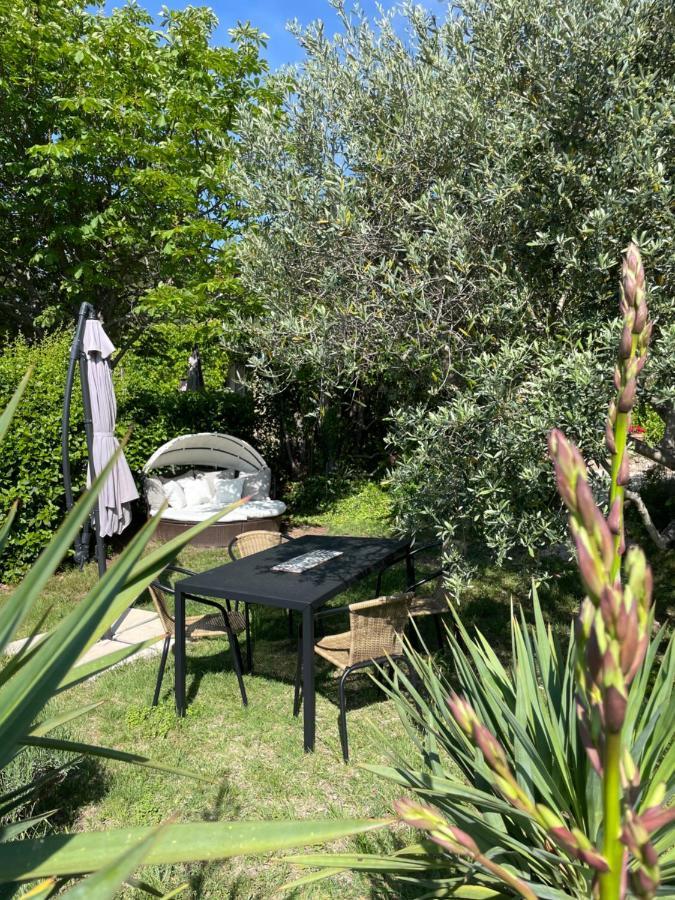 Sainte Victoire Le Cabanon Villa Puyloubier Buitenkant foto